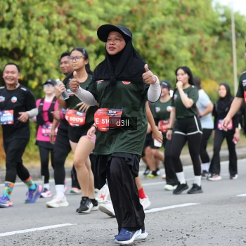 Runner Photo 4046948
