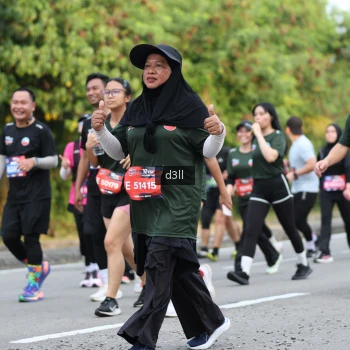 Runner Photo 4046956