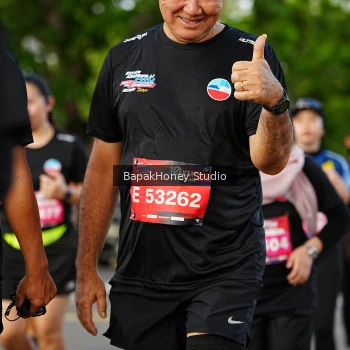 Runner Photo 4046962