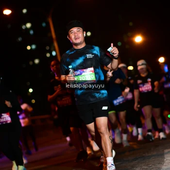 Runner Photo 4046973