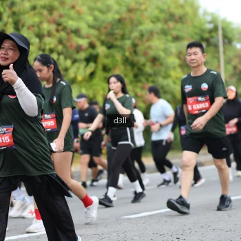 Runner Photo 4046980