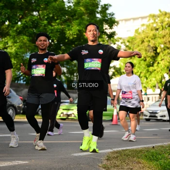 Runner Photo 4046994