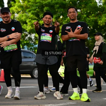 Runner Photo 4047011