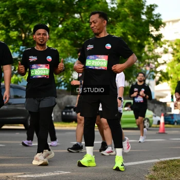 Runner Photo 4047029