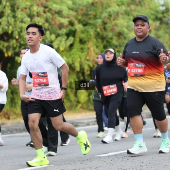 Runner Photo 4047033