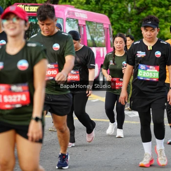 Runner Photo 4047055