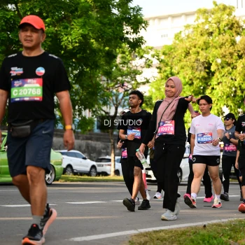 Runner Photo 4047079