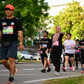 Runner Photo 4047088