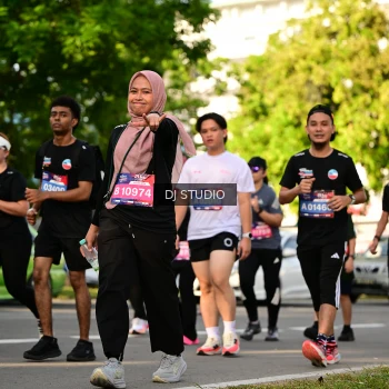 Runner Photo 4047097