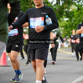 Runner Photo 4047098