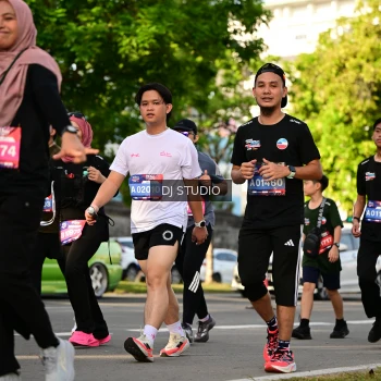Runner Photo 4047113
