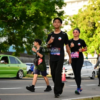Runner Photo 4047154
