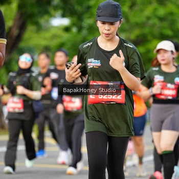 Runner Photo 4047155