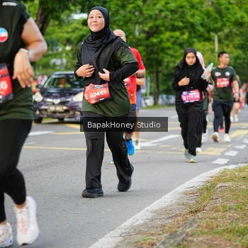 Runner Photo 4047188