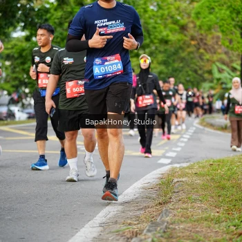 Runner Photo 4047205