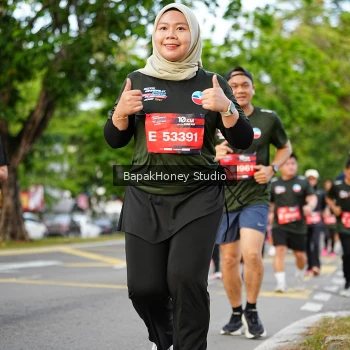 Runner Photo 4047207