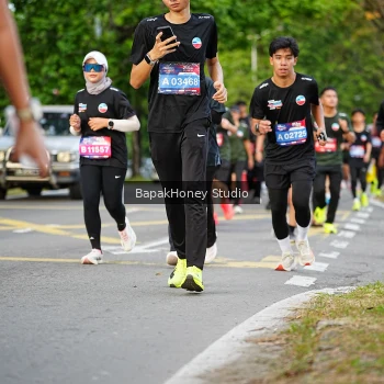Runner Photo 4047232