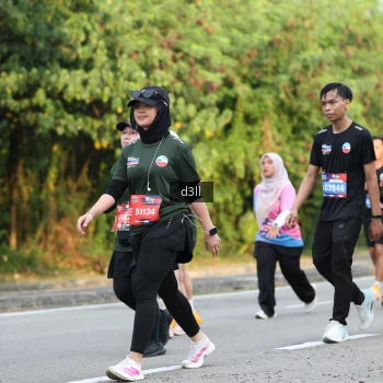 Runner Photo 4047302