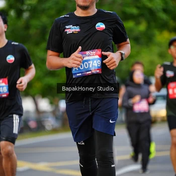 Runner Photo 4047315