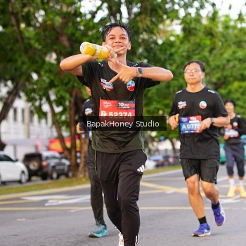 Runner Photo 4047376