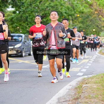 Runner Photo 4047381