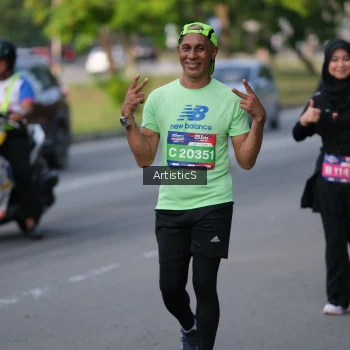 Runner Photo 4047446
