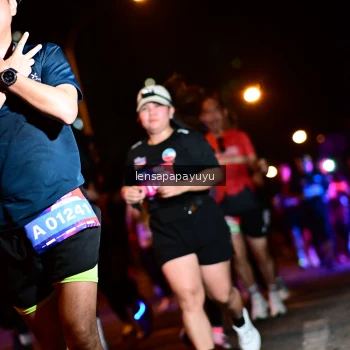 Runner Photo 4047447