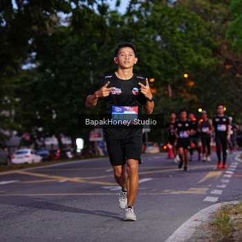 Runner Photo 4047461