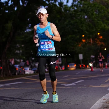 Runner Photo 4047472