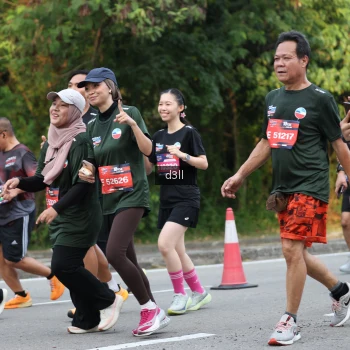 Runner Photo 4047488