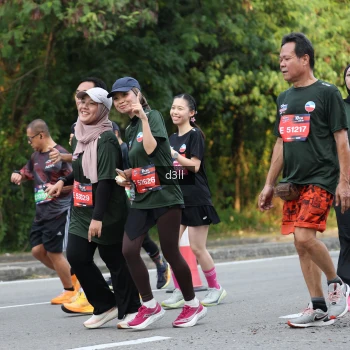 Runner Photo 4047492