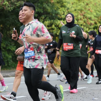 Runner Photo 4047511