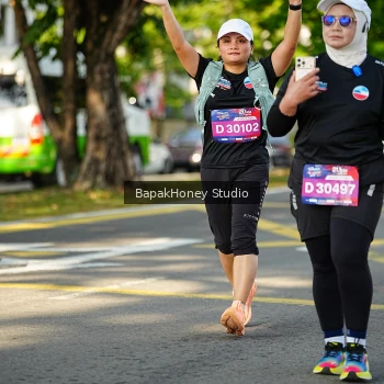 Runner Photo 4047520