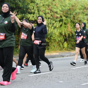Runner Photo 4047571