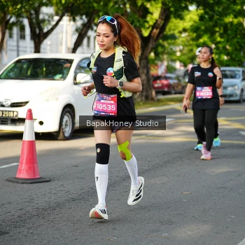 Runner Photo 4047573