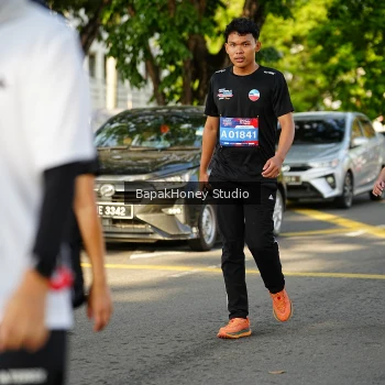 Runner Photo 4047594