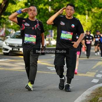 Runner Photo 4047612