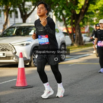 Runner Photo 4047678