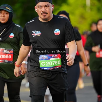 Runner Photo 4047740