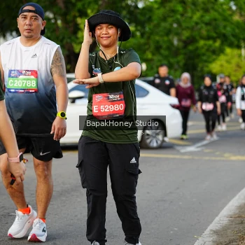 Runner Photo 4047762