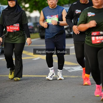 Runner Photo 4047776