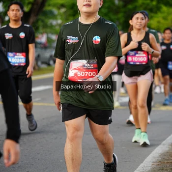 Runner Photo 4047791