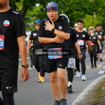Runner Photo 4047792