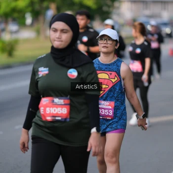 Runner Photo 4047856