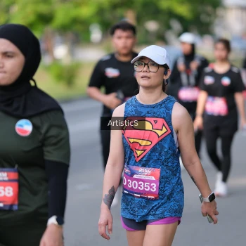 Runner Photo 4047860