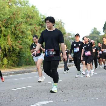 Runner Photo 4047870