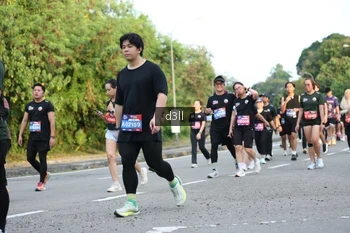 Runner Photo 4047871