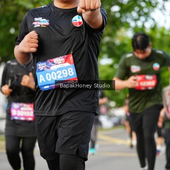 Runner Photo 4048016