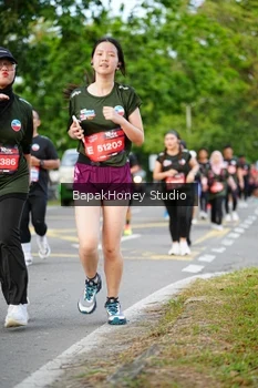Runner Photo 4048072
