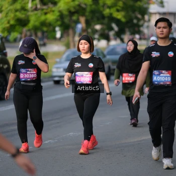 Runner Photo 4048099